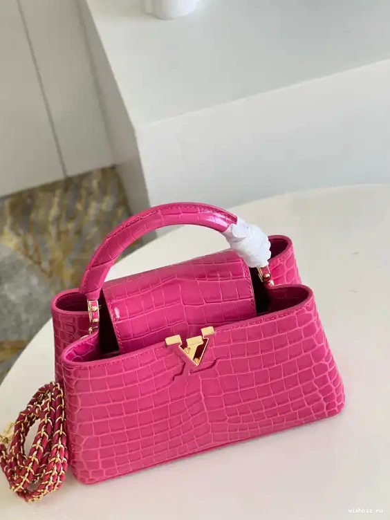 WIS BB VUITTON CAPUCINES LOUIS 0608